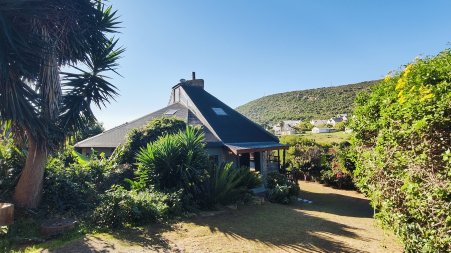 5 Bedroom Property for Sale in Island View Western Cape